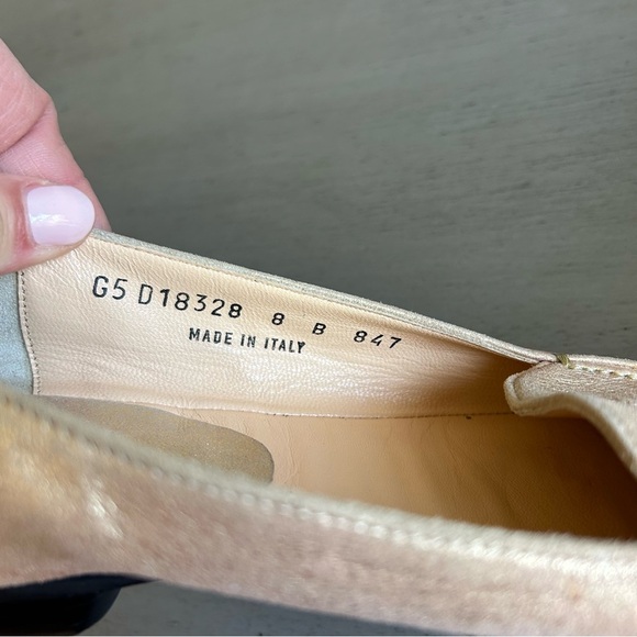 Chic Beige Loafers for Women - Picture 13 of 13